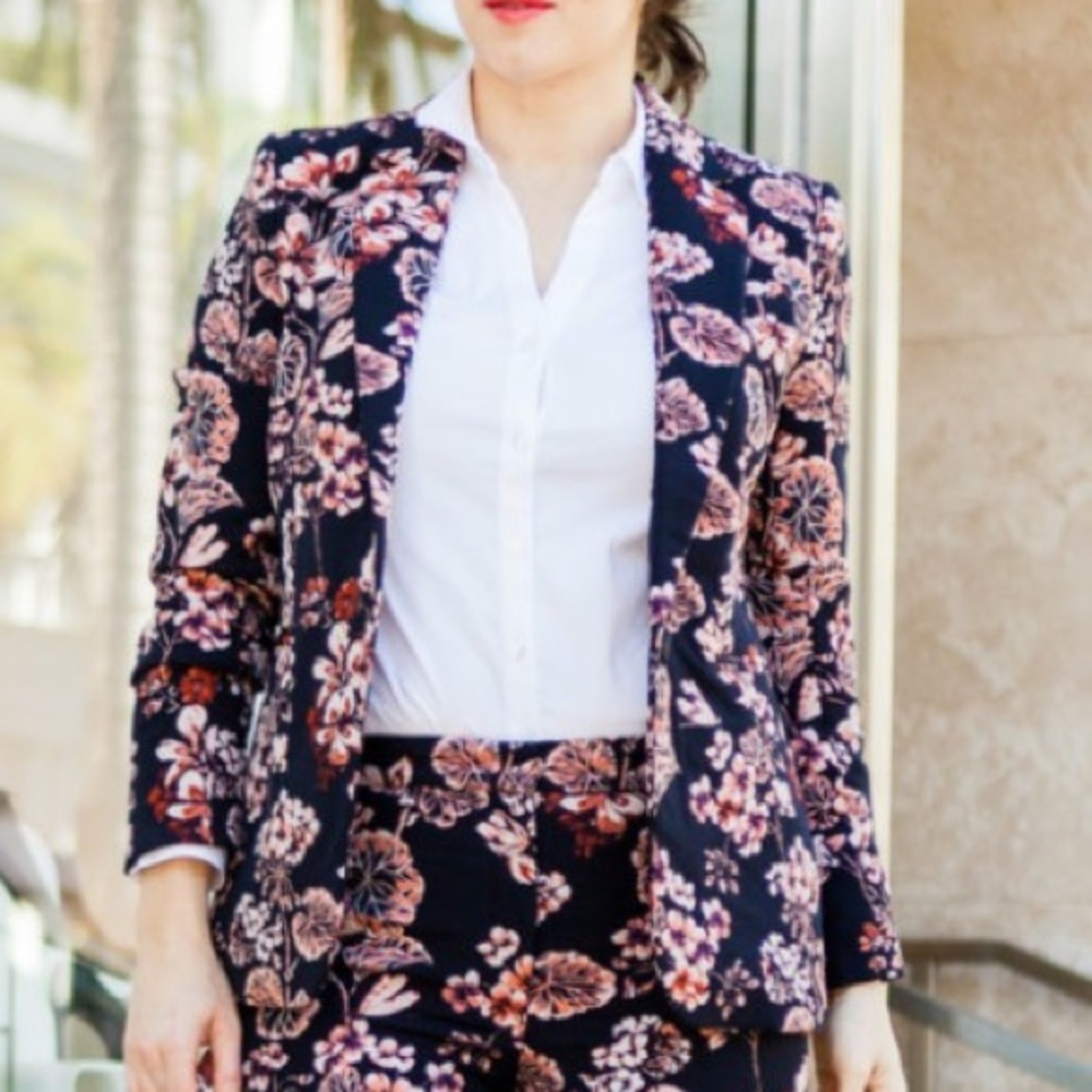 Ann Taylor Jacquard Floral Navy Blazer Jacket